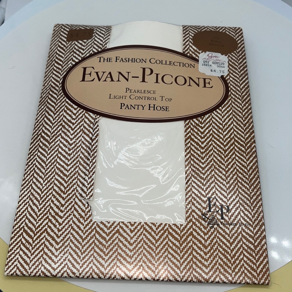 Evan Picone Pearlesce Panty Hose in Cream and Brown